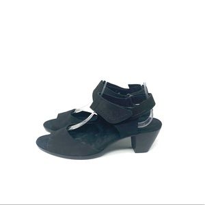 Munro Sandals